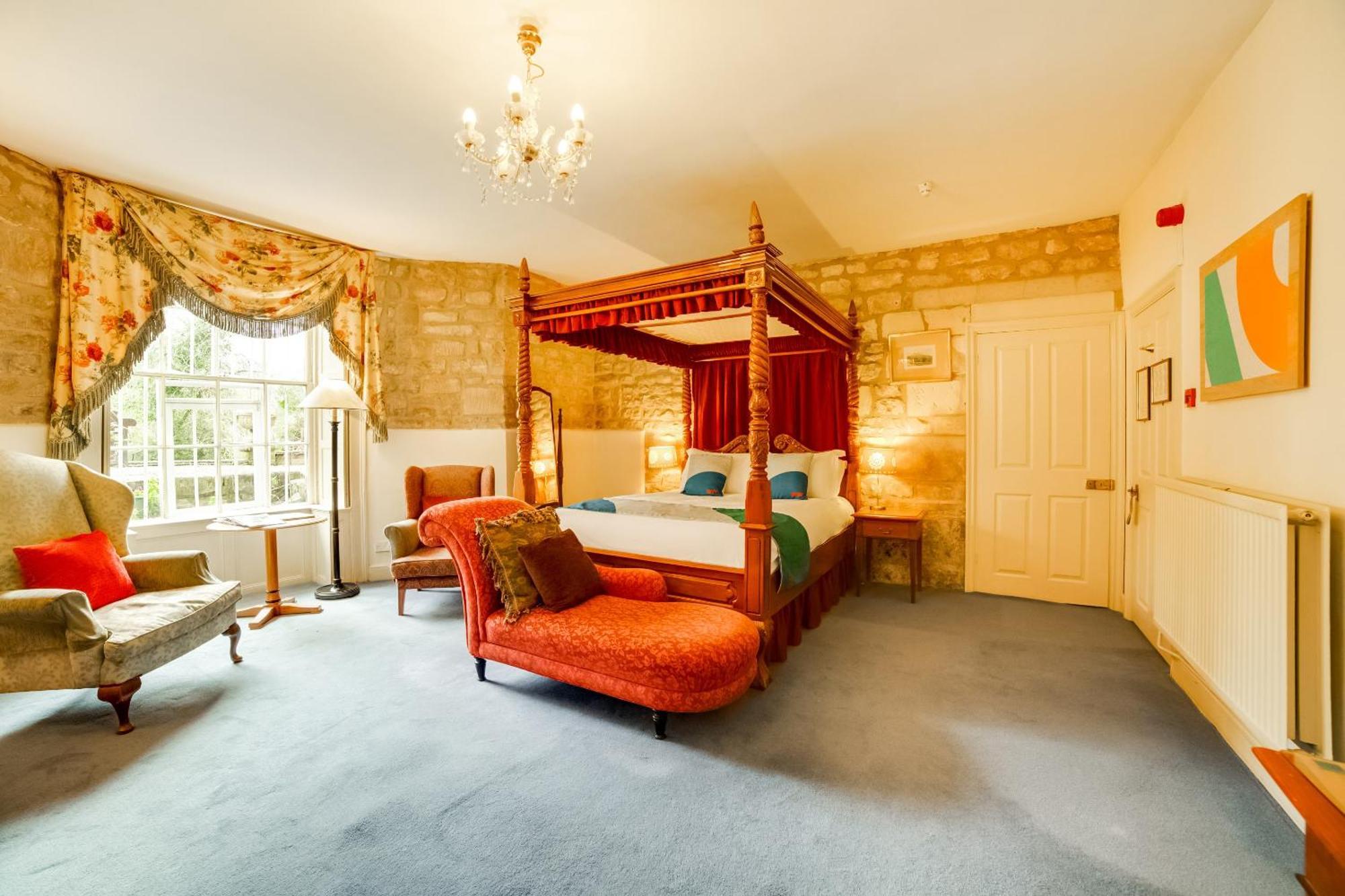 Oyo Bailbrook Lodge, Отель