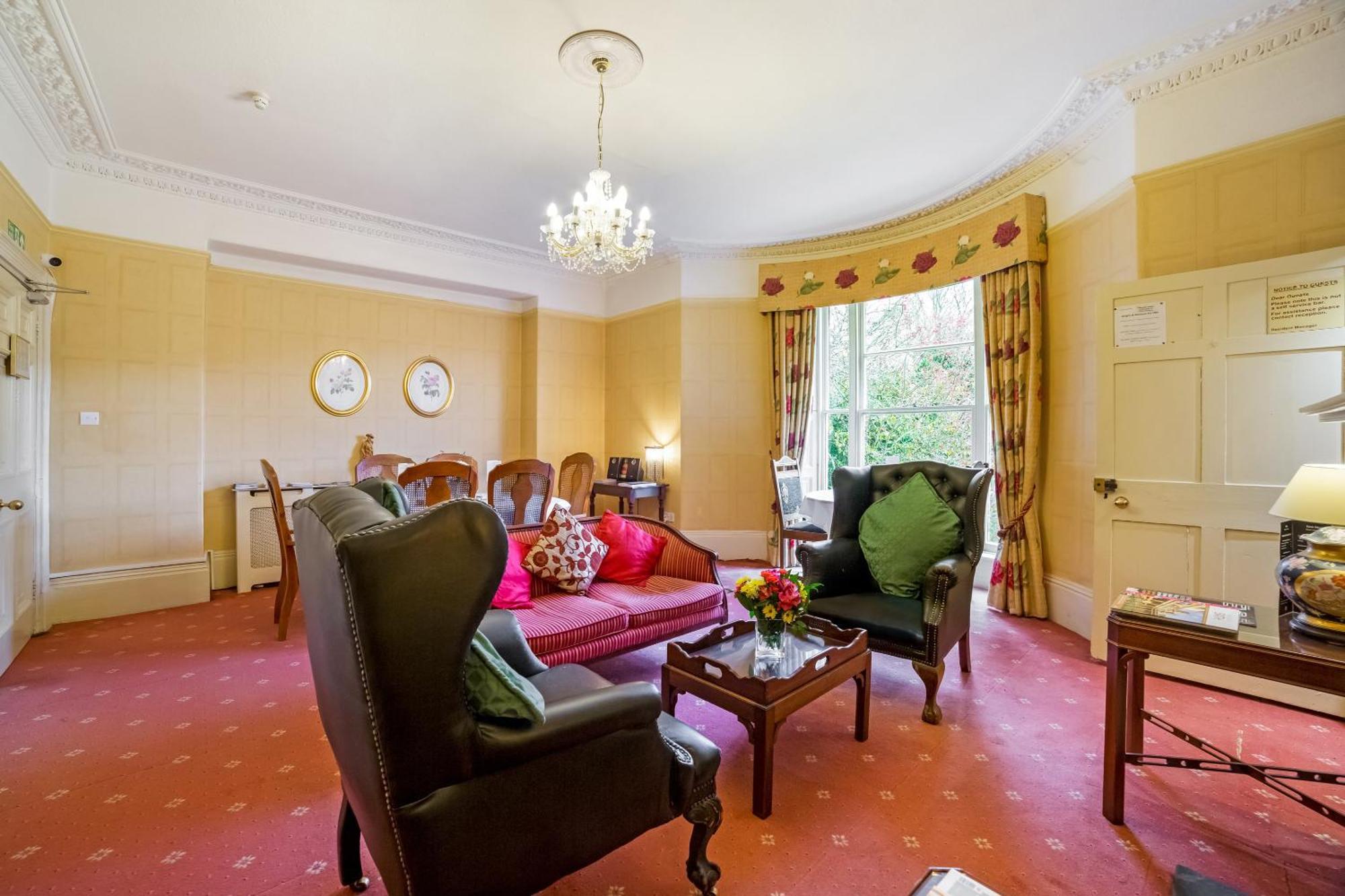Oyo Bailbrook Lodge, 4* Бат